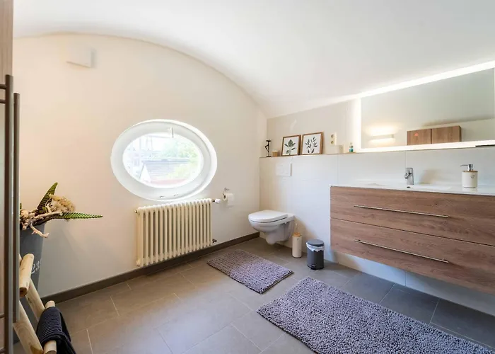 Seeblick-dachgeschoss In Historischer Zentral 4 Pax Appartamento *