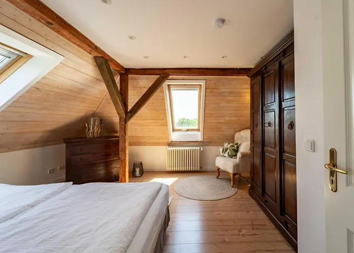 Appartamento Seeblick-dachgeschoss In Historischer Zentral 4 Pax *