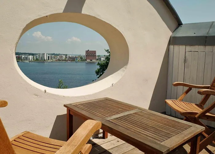 Appartamento Seeblick-dachgeschoss In Historischer Zentral 4 Pax *